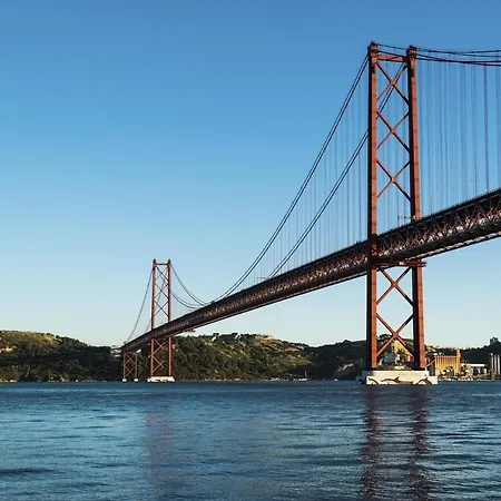 Sailboat Lovely Experience 船屋 Lisboa